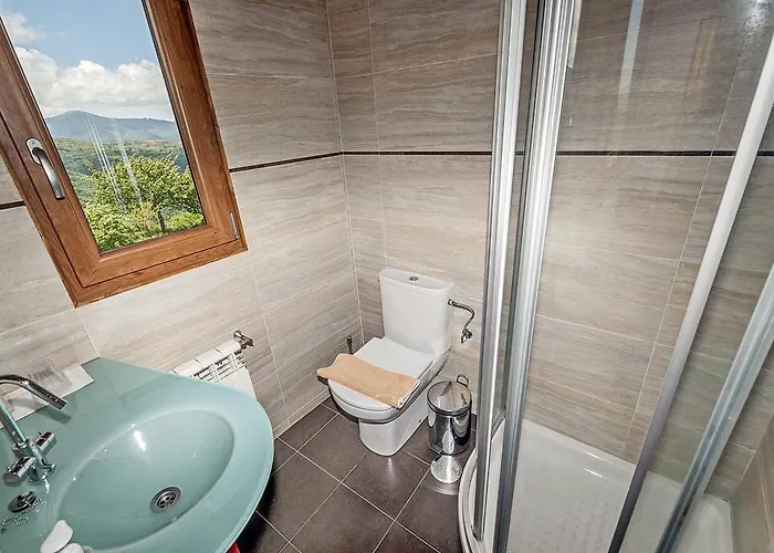 La Trucha Del Arco Iris El Acebo de San Miguel